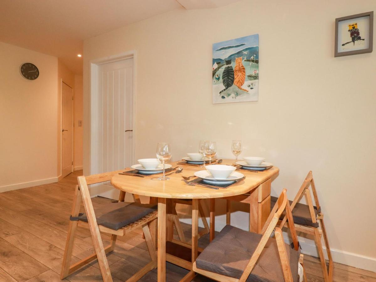Falcon House Tintagel Esterno foto